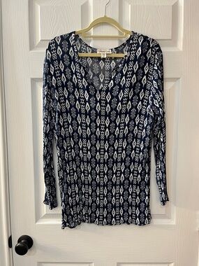 Coldwater Creek Navy & White Geometric V-Neck Long Sleeve Top